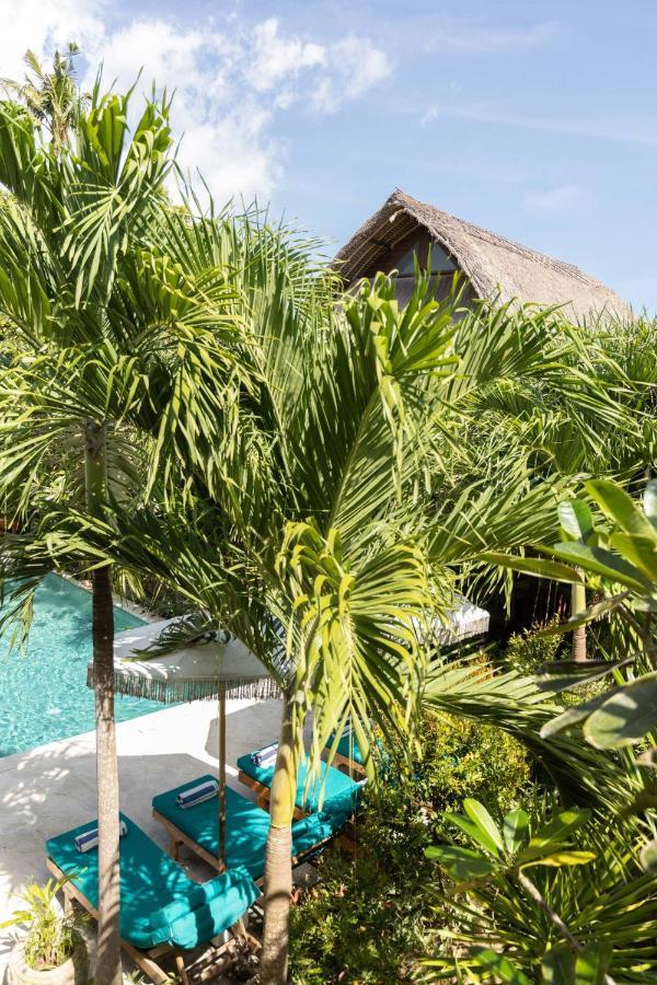 Tigerlillys Boutique Hotel Nusa Lembongan  Exterior photo